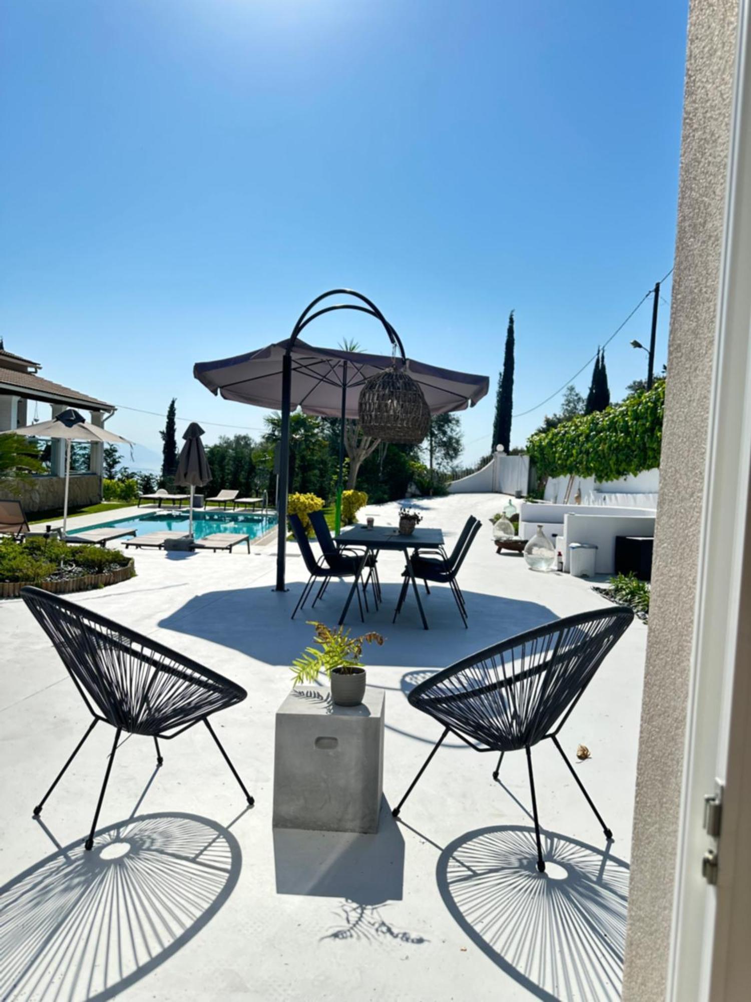 Grande Terra Villas With Swimming Pool Spartylas Екстер'єр фото